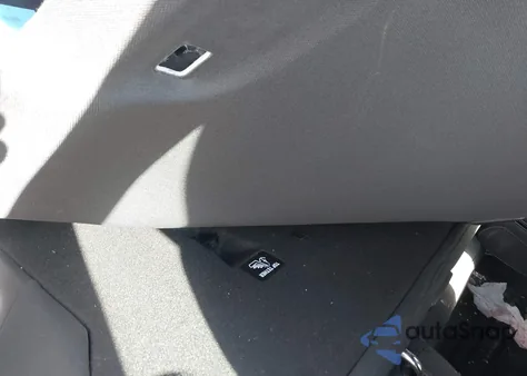 2025 Chevrolet Trax Fwd 1Rs z USA, uszkodzony, nr VIN KL77LGEP5SC085680